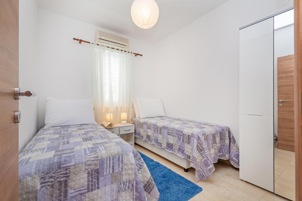 Apartments Elica Donje Celo ภายนอก รูปภาพ