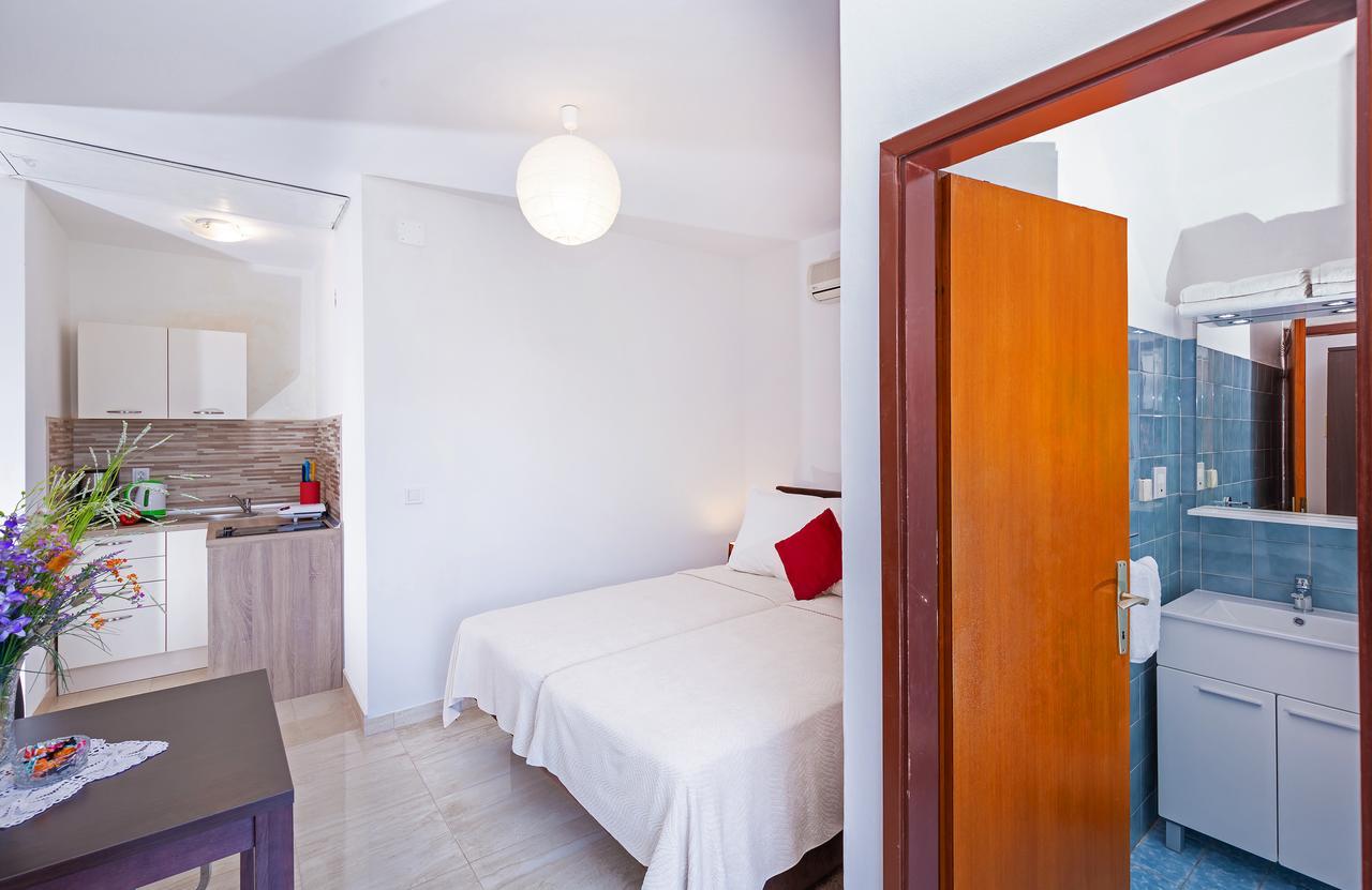 Apartments Elica Donje Celo ภายนอก รูปภาพ