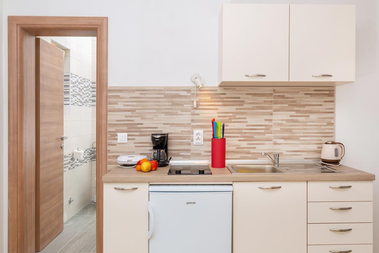 Apartments Elica Donje Celo ภายนอก รูปภาพ