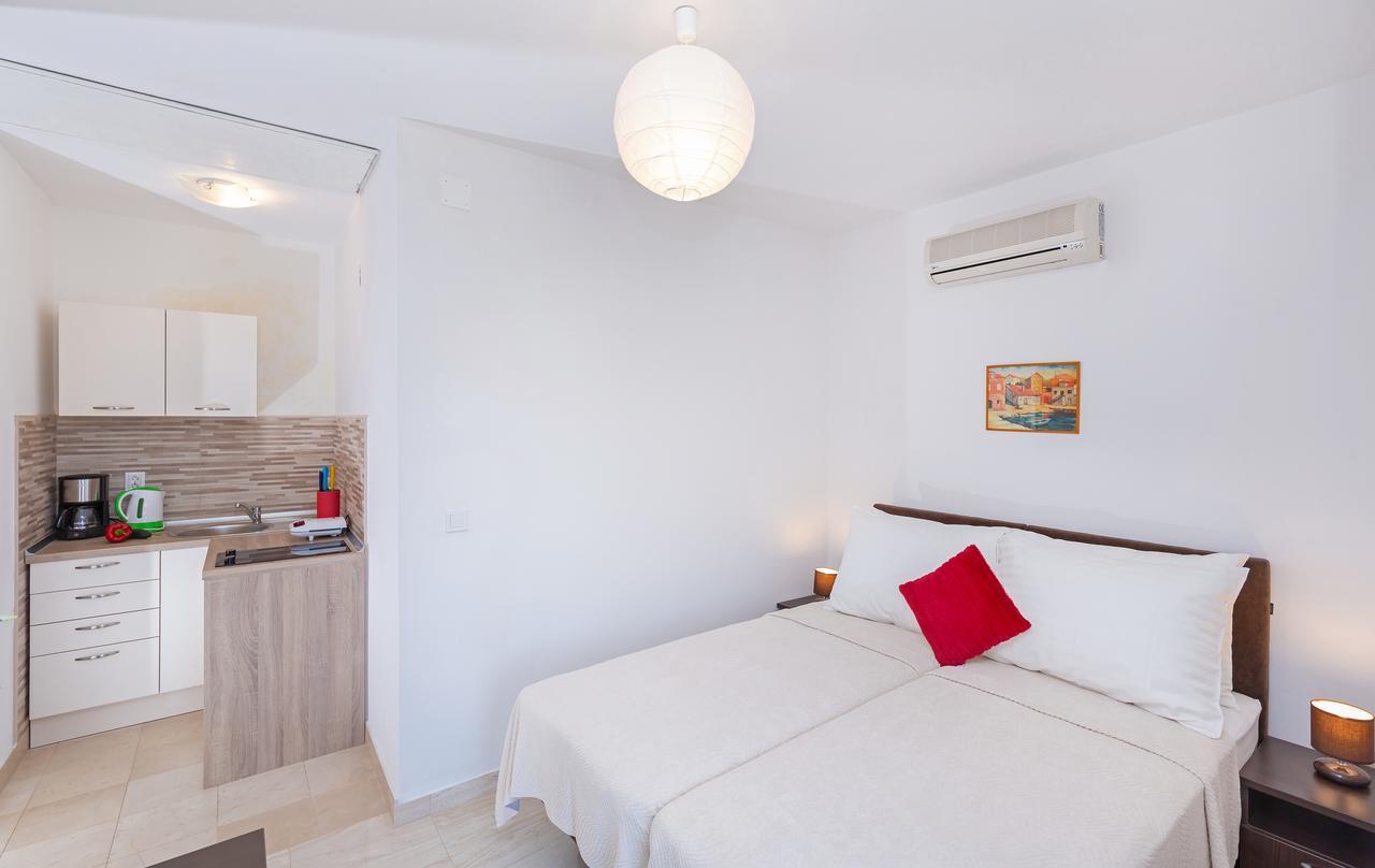 Apartments Elica Donje Celo ภายนอก รูปภาพ